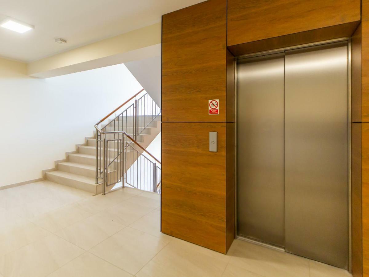 Apartamenty Nawigator W Kolobrzegu エクステリア 写真